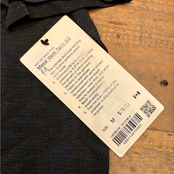 Brand New lululemon metal vent tech ss - Picture 3 of 4